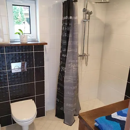 Noorte Valjaku Apartement